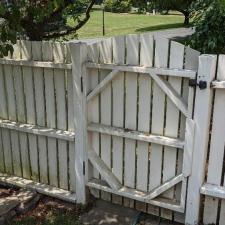 Service - Residential Fence Cleaning 2