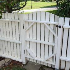 Service - Residential Fence Cleaning 1