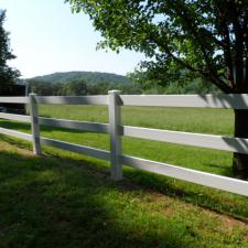 Service - Residential Fence Cleaning 7