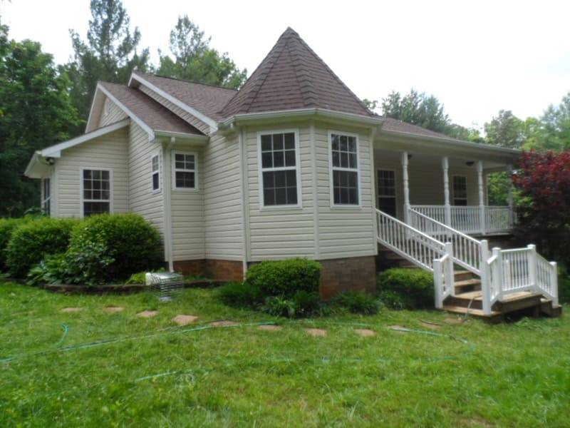 house-washing-waynesboro-va-10